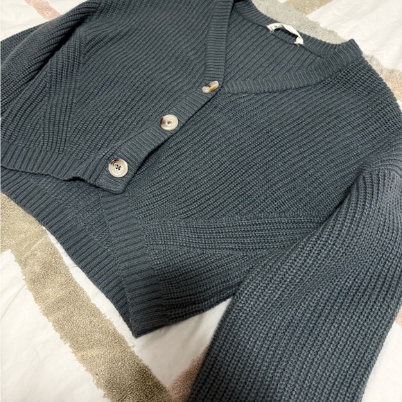 Blue/Gray Ribbed Cardigan - Picture 4 of 6